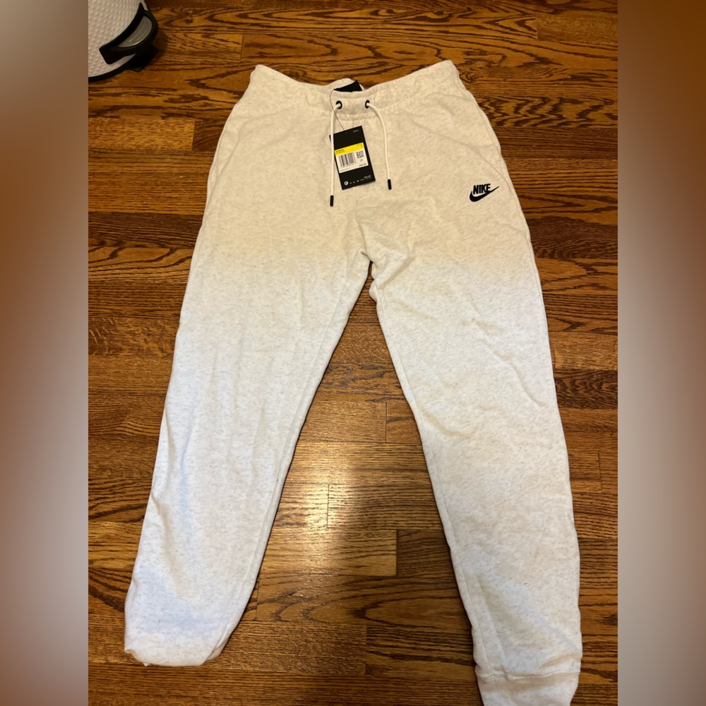 Nike Sweatpants